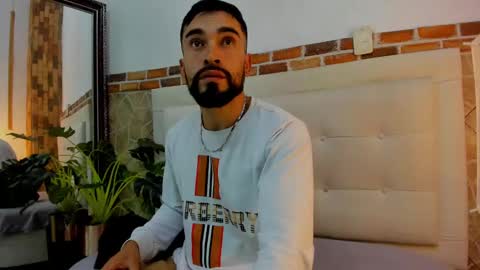 chris_kizz online show from 01-12-25, 10:43