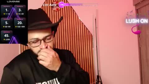 cris         Twitter magnum101010 insta magnumc20 online show from 02-19-26, 12:01