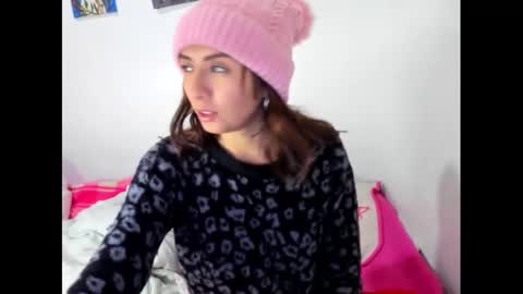 Snapshot of chris_megangrey chatting on 10-30-25, 06:37 chris_megangrey online show from 10-30-25, 06:37