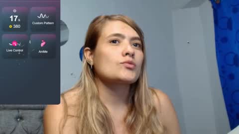 Snapshot of chris_sharon2023 chatting on 02-17-25, 10:58 Yarixa online show from 02-17-25, 10:58