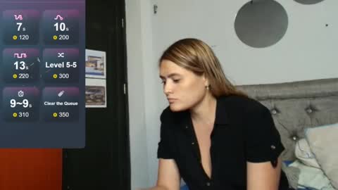 Snapshot of chris_sharon2023 chatting on 02-25-25, 08:30 Yarixa online show from 02-25-25, 08:30