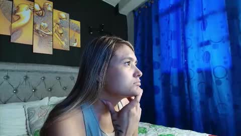 Snapshot of chris_sharon2023 chatting on 10-28-25, 10:12 Yarixa online show from 10-28-25, 10:12