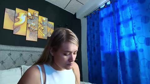 Snapshot of chris_sharon2023 chatting on 11-01-25, 10:12 Yarixa online show from 11-01-25, 10:12