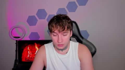 Chris Tyson online show from 11-06-25, 03:07