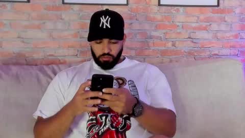 Chris Varden online show from 01-05-26, 06:33