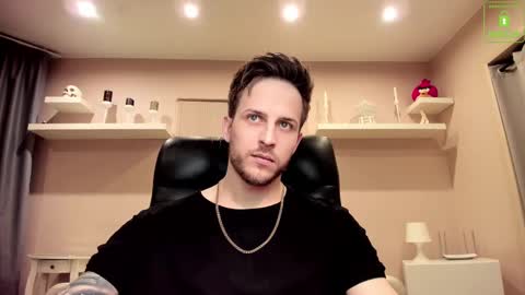Snapshot of chriscarrey chatting on 02-20-25, 03:34 Chris online show from 02-20-25, 03:34