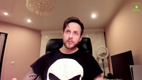 Snapshot of chriscarrey chatting on 03-17-26, 04:21 Chris online show from 03-17-26, 04:21