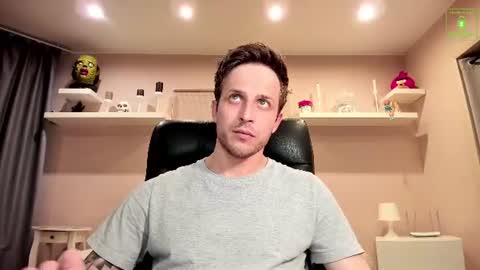 Chris online show from 06-24-26, 01:15