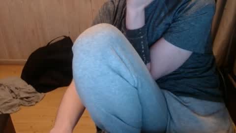Snapshot of chriser_xxx chatting on 12-31-24, 10:12 chriser_xxx online show from 12-31-24, 10:12