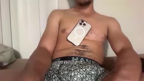 chrislover2125 online show from 04-08-26, 05:18