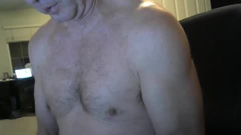 chrismas1 online show from 02-20-25, 04:39