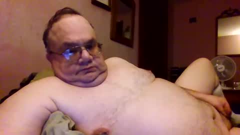 Snapshot of chrismini312 chatting on 10-03-25, 01:57 Chris The Jerk Off King online show from 10-03-25, 01:57