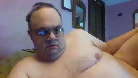 Snapshot of chrismini312 chatting on 10-10-25, 02:05 Chris The Jerk Off King online show from 10-10-25, 02:05