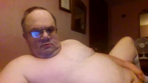 Snapshot of chrismini312 chatting on 10-30-25, 12:17 Chris The Jerk Off King online show from 10-30-25, 12:17