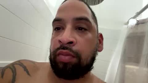 chrisr4203 online show from 12-18-25, 01:00