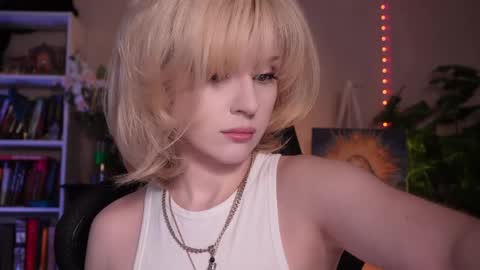 chriss_foxx online show from 05-09-26, 03:50
