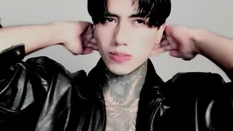 Snapshot of chriss_opp chatting on 11-13-25, 11:47 CHRIS INDEPENT MODEL online show from 11-13-25, 11:47