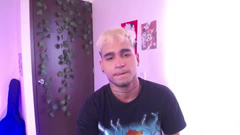 Christian Wang online show from 03-21-26, 06:11