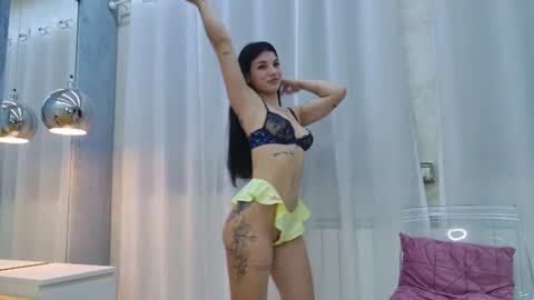 Snapshot of christahot chatting on 07-27-26, 05:36 christahot online show from 07-27-26, 05:36