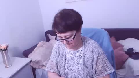 Christa online show from 01-19-25, 05:39