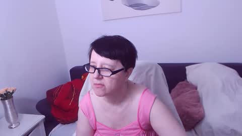 Christa online show from 06-07-26, 11:47