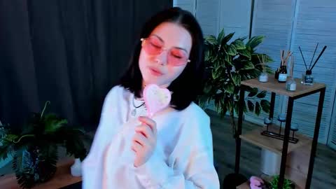 christaschrecongost online show from 03-09-26, 10:08