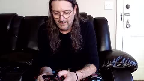 Hopeless romantic online show from 12-01-24, 09:48