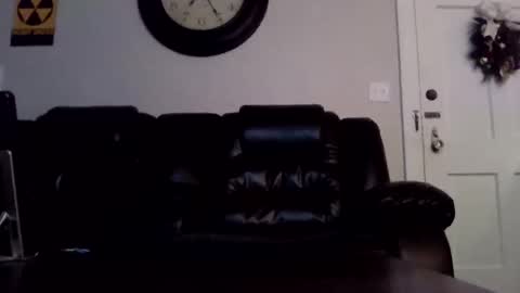 Hopeless romantic online show from 12-22-24, 01:23