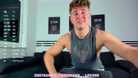 UPVOTE ME ------  ILL DO SOMETHING FOR FREE online show from 03-04-25, 08:05
