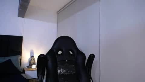 Snapshot of christianvalenzia chatting on 10-03-25, 02:08 Christian online show from 10-03-25, 02:08