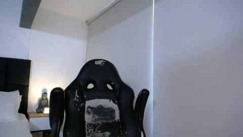 Snapshot of christianvalenzia chatting on 05-20-26, 02:56 Christian online show from 05-20-26, 02:56