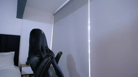 Snapshot of christianvalenzia chatting on 05-21-26, 03:08 Christian online show from 05-21-26, 03:08