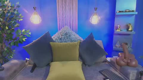 Christiekroes online show from 06-22-26, 01:41