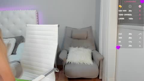 Christie online show from 09-26-25, 06:12