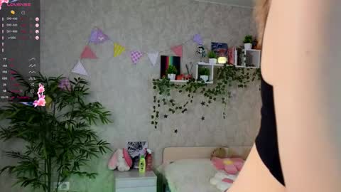 Ann online show from 02-10-26, 11:36