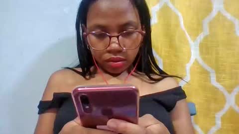 christinah262488 online show from 05-08-26, 11:59