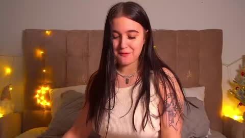 Christina online show from 12-07-24, 04:09