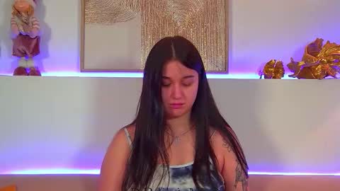 Christina online show from 12-22-25, 06:38