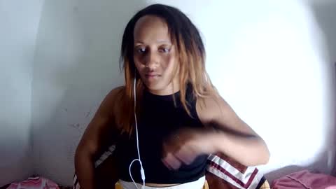 christine213 online show from 01-19-25, 10:49