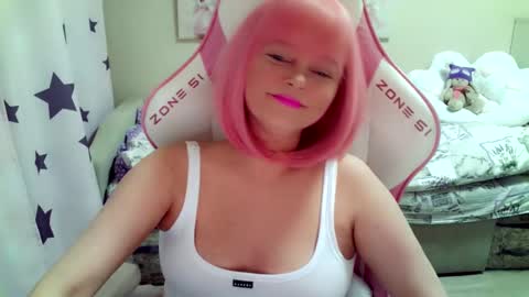 Christi online show from 10-13-25, 06:13