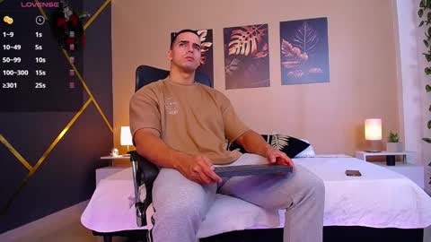 Christopher Black online show from 01-07-26, 01:13