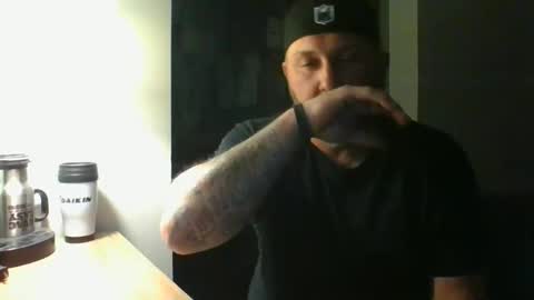 Snapshot of christopherxlv chatting on 02-13-26, 06:42 christopherxlv online show from 02-13-26, 06:42