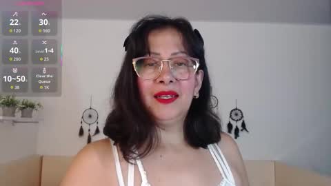 Snapshot of christy_ant chatting on 02-19-26, 06:26 Christy online show from 02-19-26, 06:26