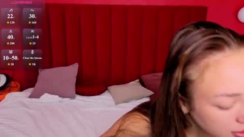 Snapshot of christy_beauty chatting on 07-01-26, 01:07 Christy online show from 07-01-26, 01:07
