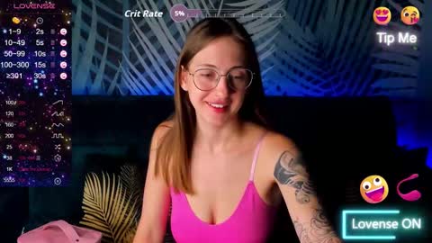 Snapshot of christycrayme chatting on 09-16-25, 11:06 ChristyCrayme online show from 09-16-25, 11:06