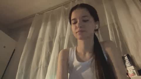 Stella online show from 11-20-25, 01:00