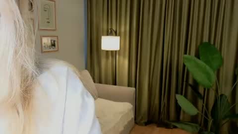Eva online show from 07-01-26, 03:41