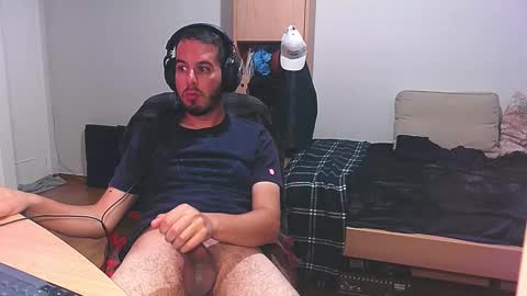 Chromefox123 online show from 12-13-25, 09:09