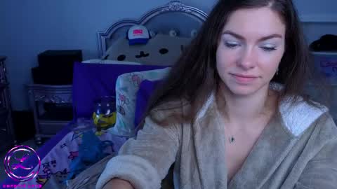 Snapshot of chroniclove chatting on 04-29-26, 02:54 Marley online show from 04-29-26, 02:54