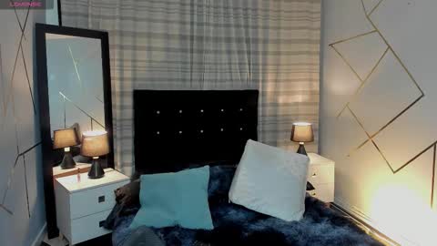 chrristopher77 online show from 10-15-25, 04:23